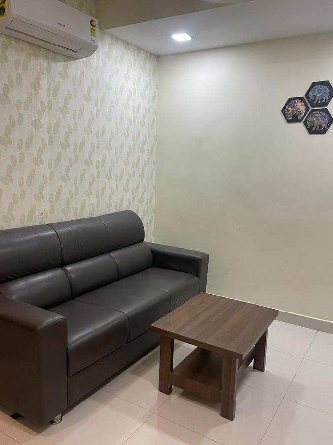 Hotel Maruthi Inn Nirmal  Esterno foto